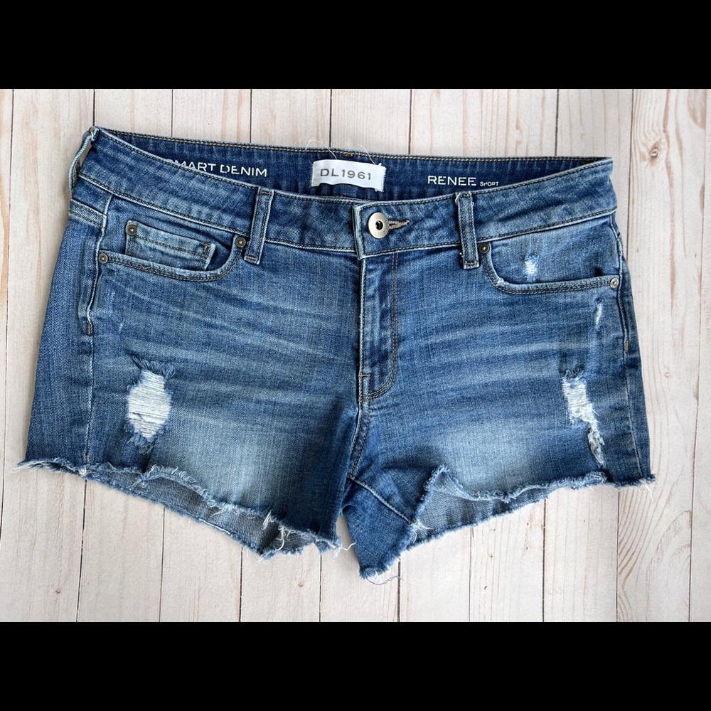DL1961 Renee Short
